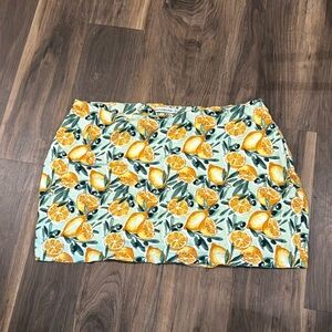 Abercrombie and Fitch Lemon Print Skirt skirt size XL skort